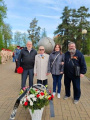 ДЕЛЕГАЦИЯ БРЯНСКОГО КЛИНИКО-ДИАГНОСТИЧЕСКОГО ЦЕНТРА ПРИНЯЛА УЧАСТИЕ В ТРАУРНЫХ МЕРОПРИЯТИЯХ, ПОСВЯЩЕННЫХ 39 ГОДОВЩИНЕ ТРАГЕДИИ